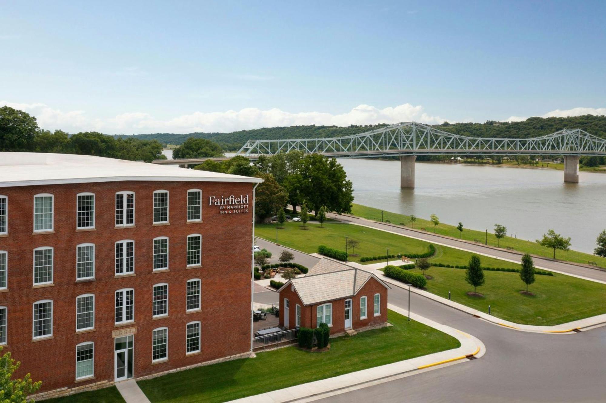 Fairfield Inn & Suites Madison Historic Eagle Cotton Mill Dış mekan fotoğraf