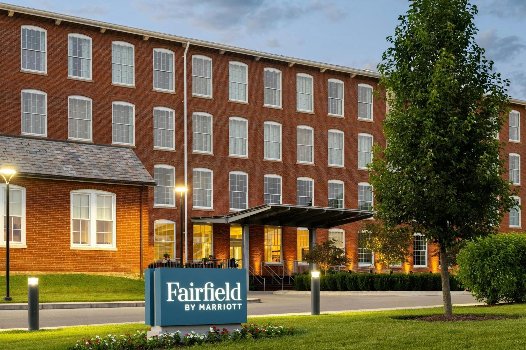Fairfield Inn & Suites Madison Historic Eagle Cotton Mill Dış mekan fotoğraf